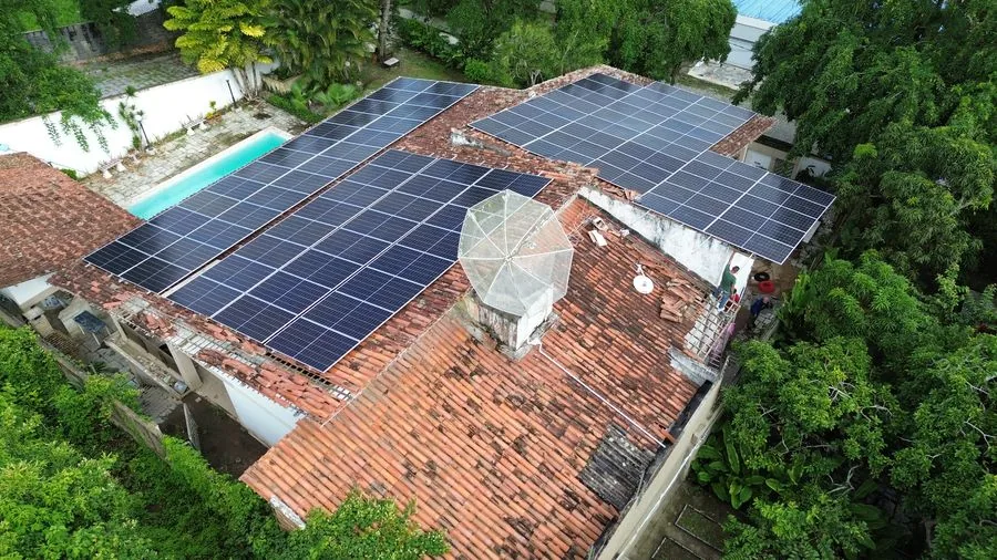 Instalacao solar — projeto comercial